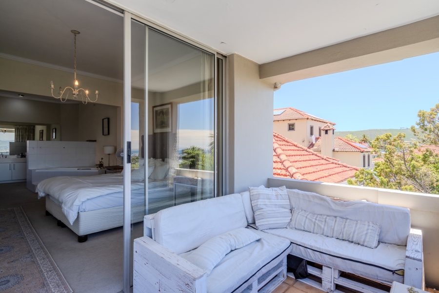 3 Bedroom Property for Sale in Oranjezicht Western Cape